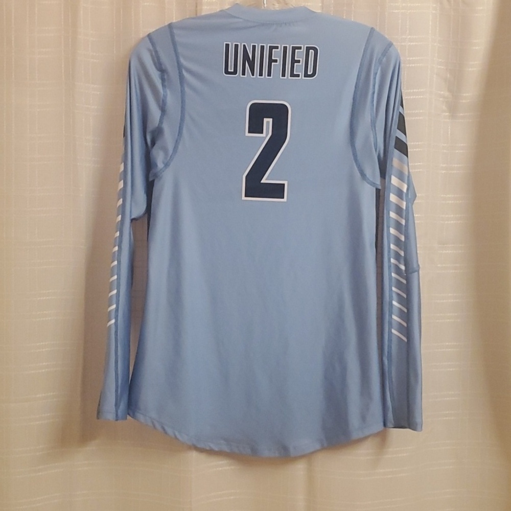 Nike top women's size Small S light blue black white grey activewear unified